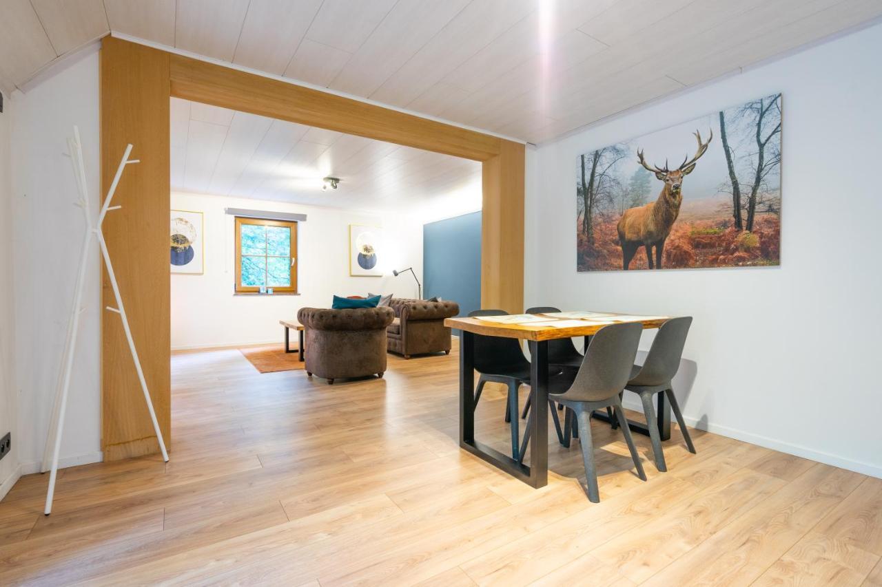 Bills Lodge, Le Plaisir De La Riviere A 2 Minutes Du Centre! 라로셰안알데네 외부 사진