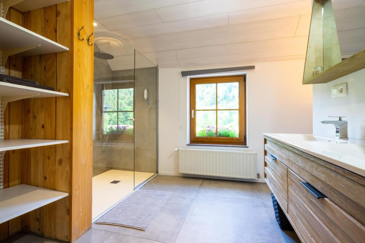 Bills Lodge, Le Plaisir De La Riviere A 2 Minutes Du Centre! 라로셰안알데네 외부 사진